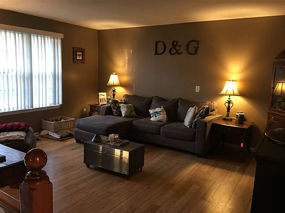 2nd image of 198 Singletree Dr NW