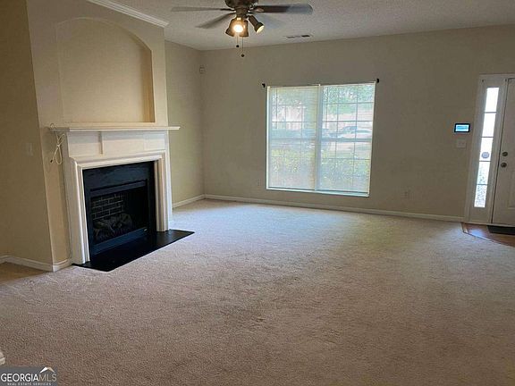 3rd image of 2858 Parkway Close
