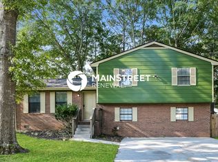 174 Slicky Rock Ct, Riverdale, GA 30274