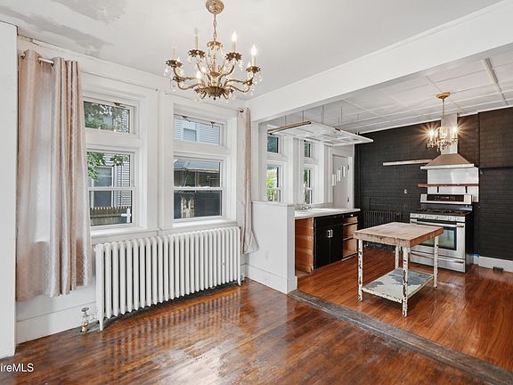 5th image of 7 Lincoln St