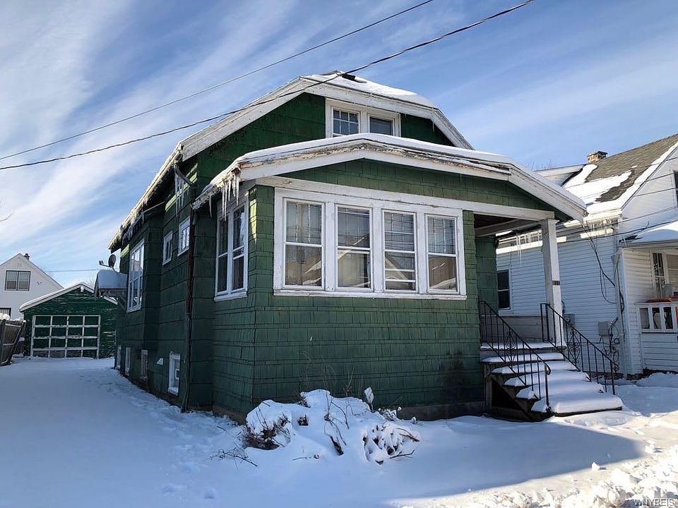 1st image of 116 Hagen St