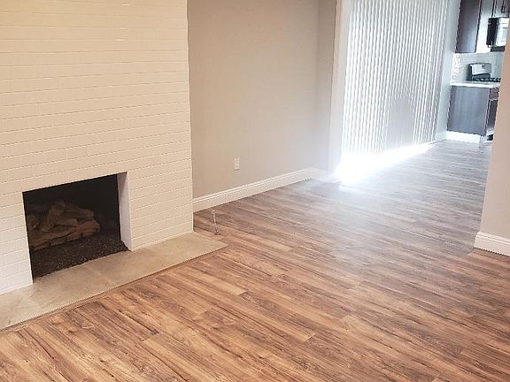 3rd image of 5033 Buffalo Ave APT 1
