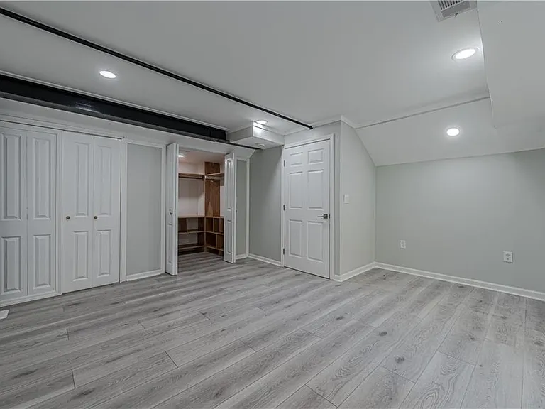 435 Little Pines Ct — Photo 12