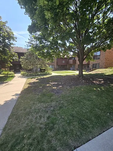 9096 N Park Plaza Ct Photo 1