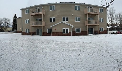 1st image of 2530 17th Ave S APT 203