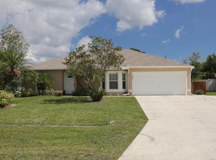 793 SE Fallon Dr, Port Saint Lucie, FL 34983