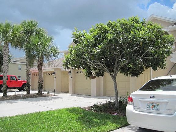 3rd image of 9422 Myrtle Creek Ln