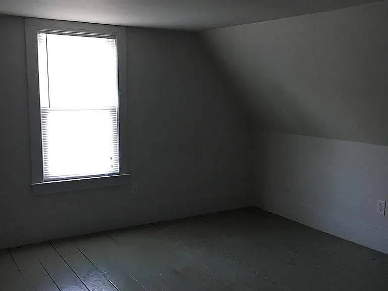 5 Howland Ct #1 — Photo 11