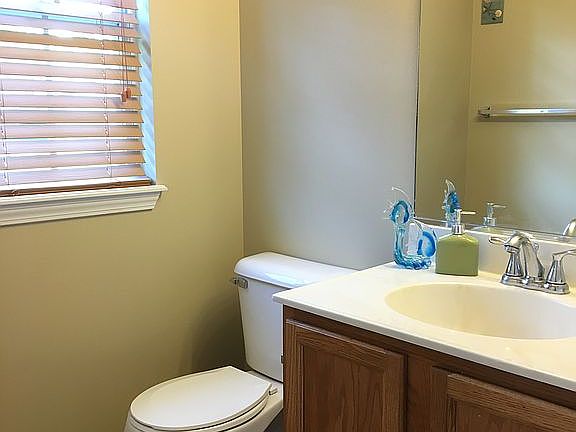 4th image of 3082 Vliet Ln