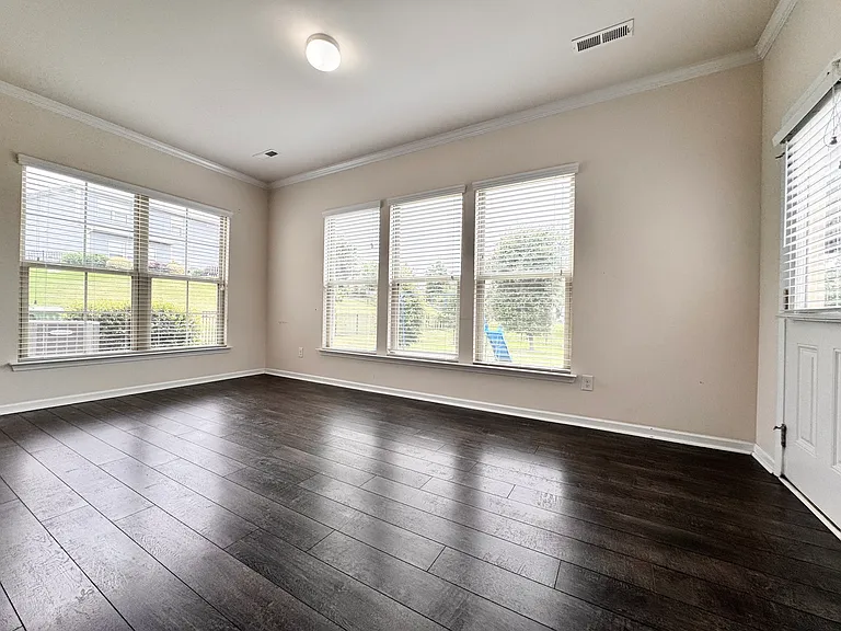 10428 Honeyfur Ct — Photo 14