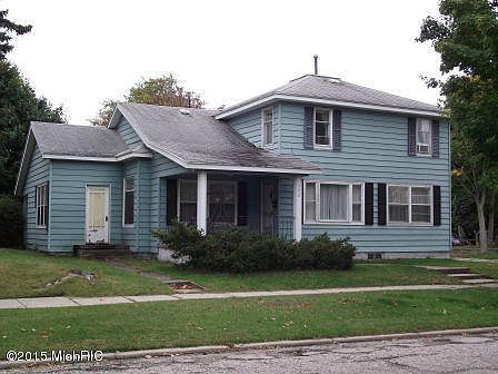 1st image of 302 E Loomis St