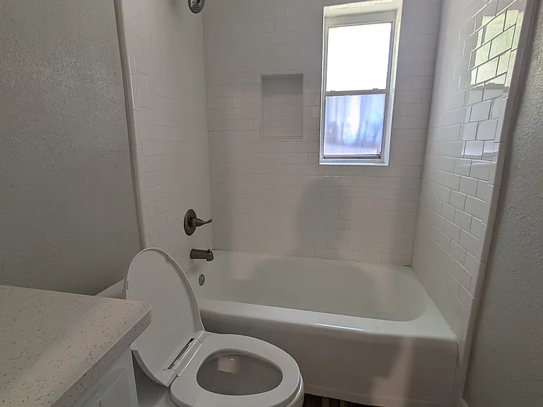 2619 Fenwick Dr — Photo 11
