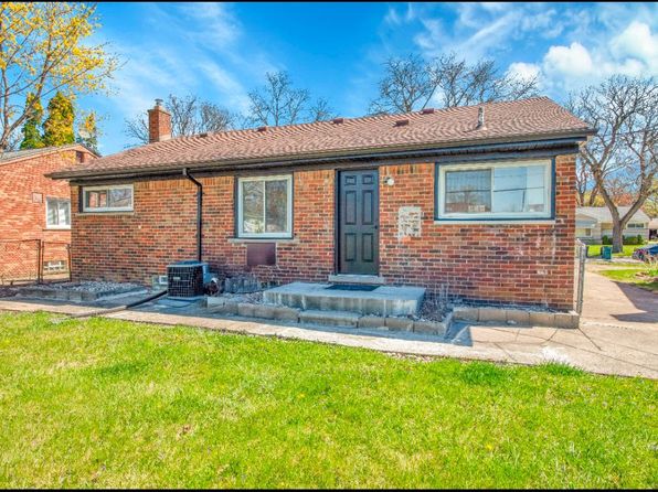 24281 Kenosha St, Oak Park, MI 48237
