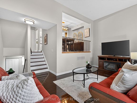 4th image of 443 Manse Rd #9