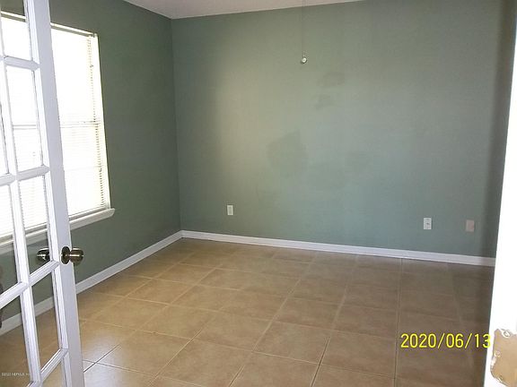 2nd image of 2921 College Park Dr