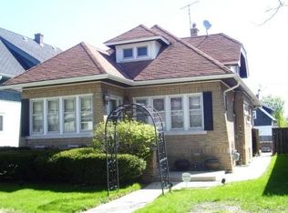 2740 N 56th St, Milwaukee, WI 53210