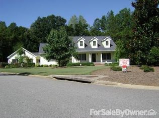 20 Overlook Dr, Hull, GA 30646