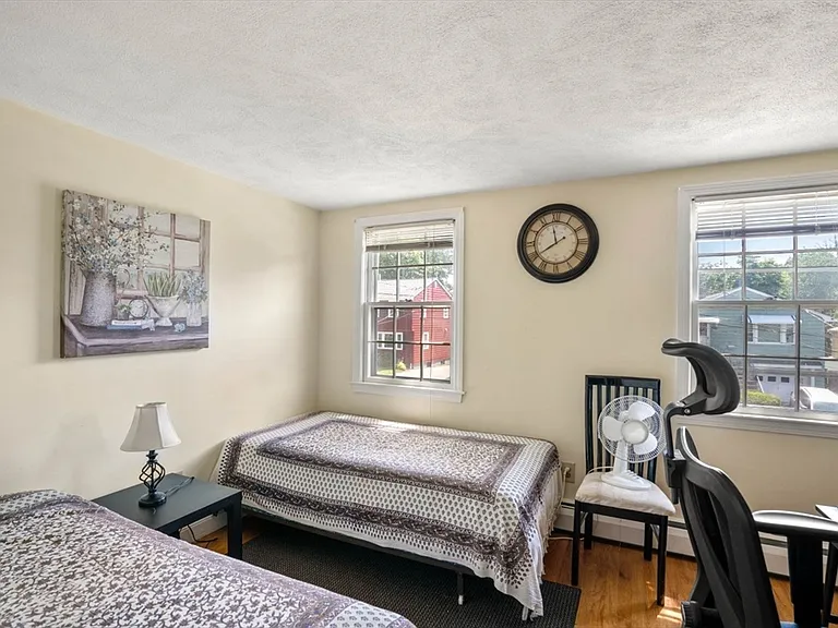 42 Rockland Ave — Photo 19