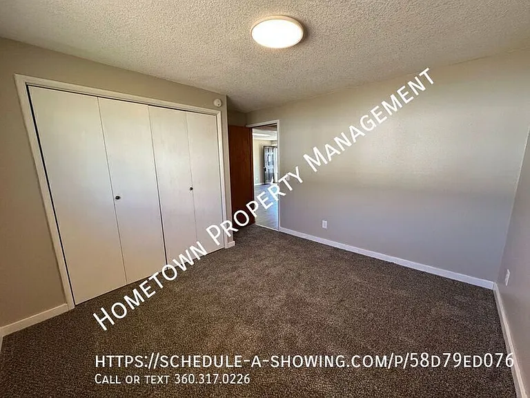 1356 Park Ave E #1 — Photo 21