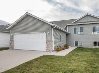 1551 34th Ave S, Moorhead, MN 56560