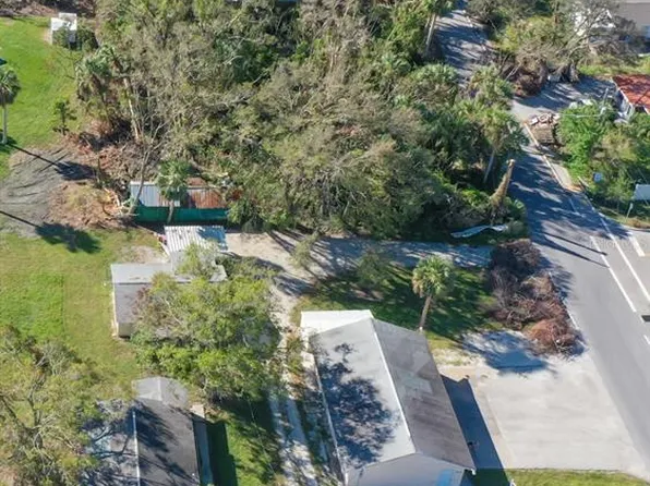 406 Laurel Rd E, Nokomis, FL 34275
