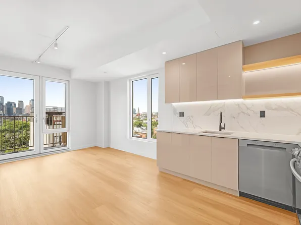 16 West Street image 3 of 34