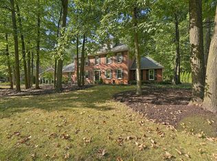 10727 Country Wood Trl, Fort Wayne, IN 46845