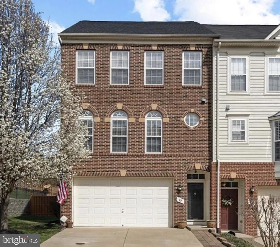 15 Hunting Creek Ln photo 1