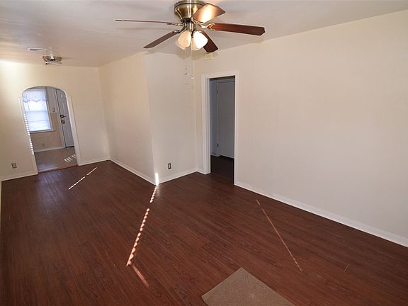 4th image of 1617 NW Taylor Ave