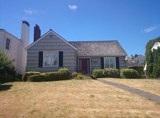 2263 Viewmont Way W, Seattle, WA 98199