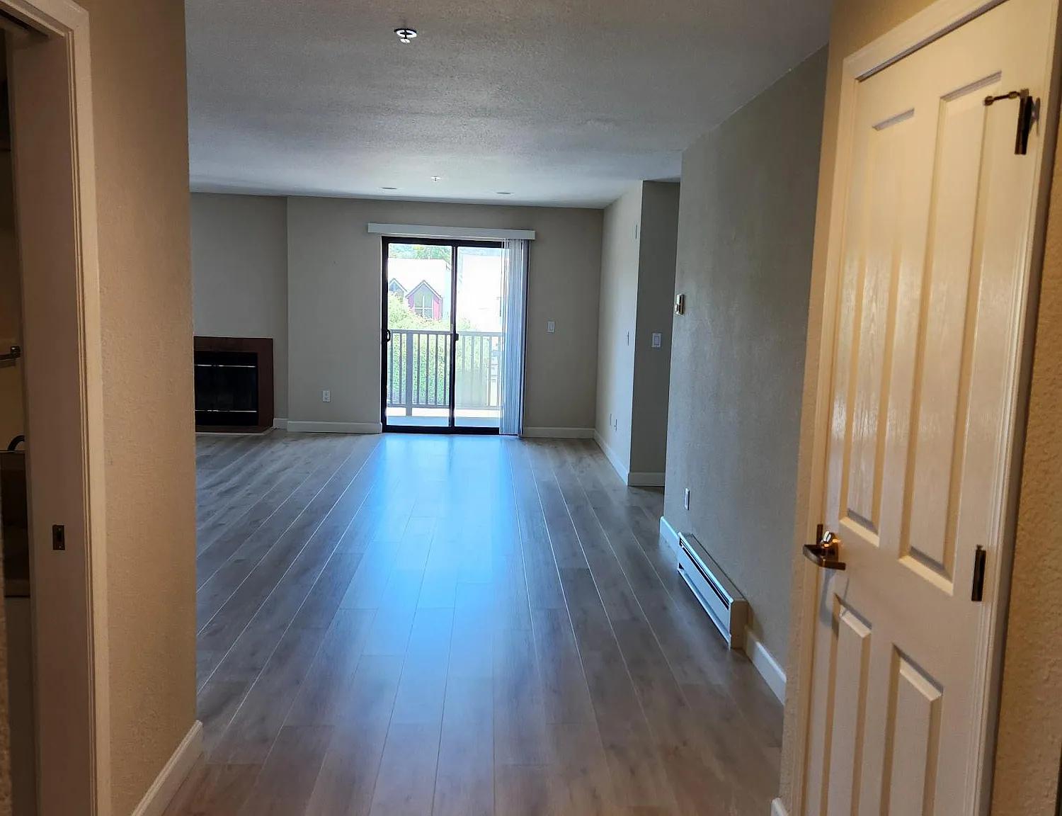 2 bed, 1.5 bath, 1306 sqft, $3,495 — Photo 1