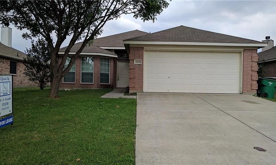 1st image of 908 Stags Leap Dr