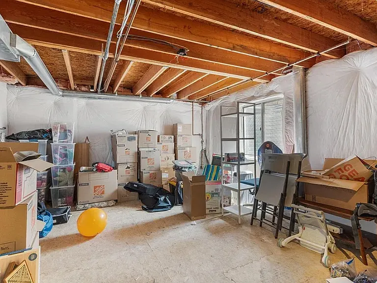 2297 Bristol St — Photo 35