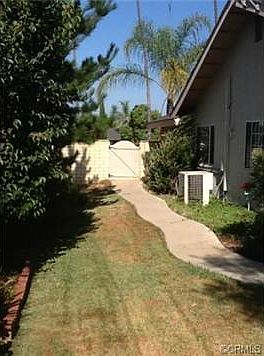 5th image of 4732 Bunnelle Ave