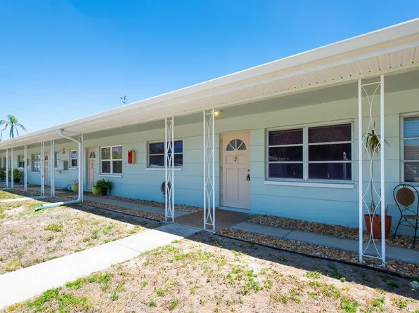 3775 59th St N APT 2, Saint Petersburg, FL 33710