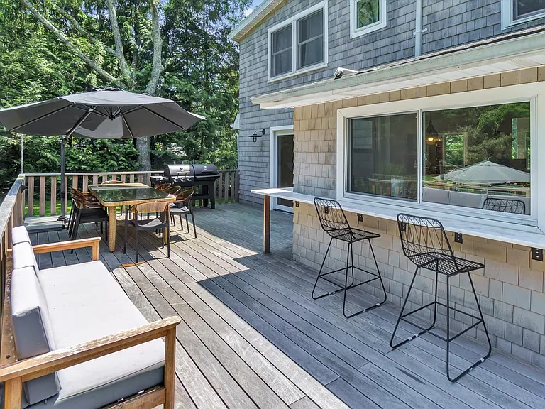 18 Bay View Rd — Photo 6