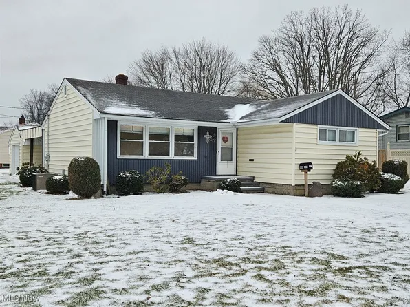 2322 W 13th St, Ashtabula, OH 44004