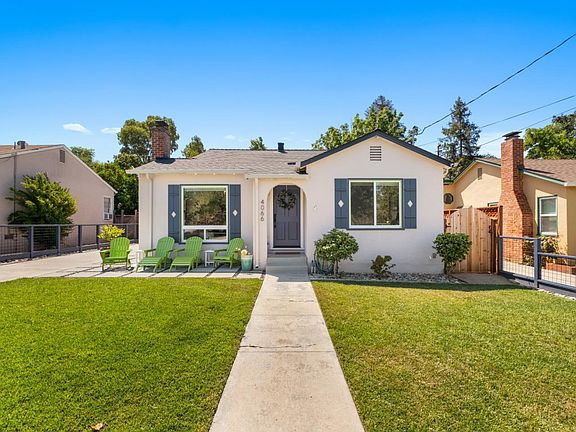 2nd image of 4066 Holly Dr