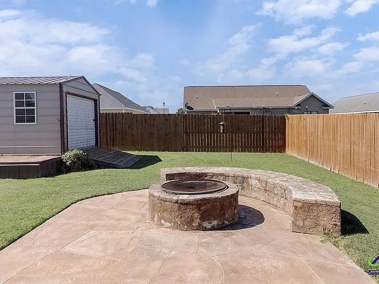 208 Stirling Bridge Dr — Photo 22