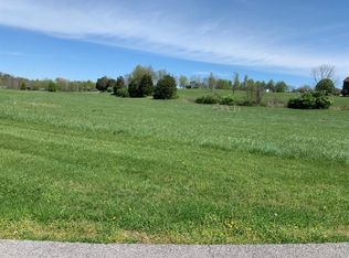 111 Lakeside Dr, Lancaster, KY 40444