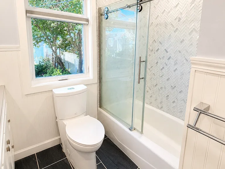 733 Florida St — Photo 23