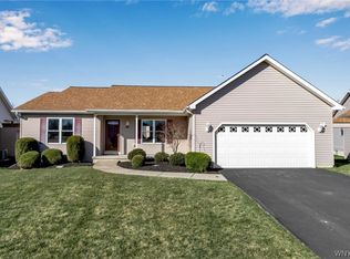 45 N Alexander Pkwy, North Tonawanda, NY 14120