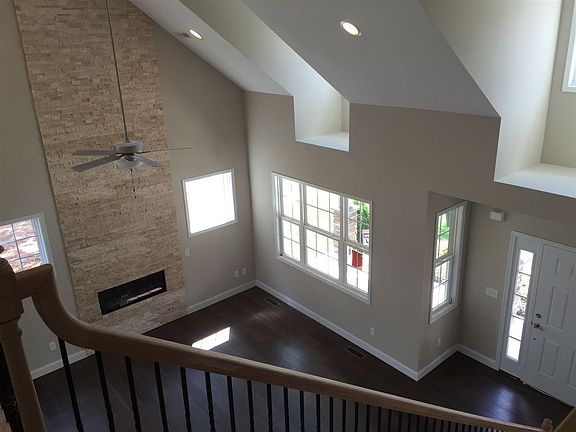 5th image of 411 S Pendernale Dr