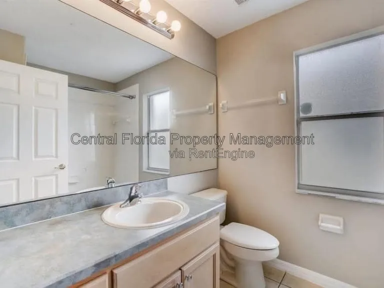 1061 Seneca Trl — Photo 10