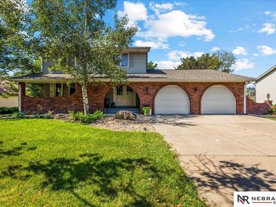 5917 Fieldcrest Way, Lincoln, NE, 68512
