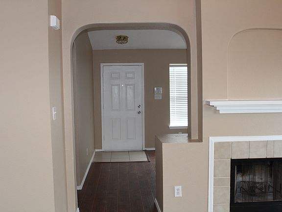 4th image of 4325 Onyx Dr