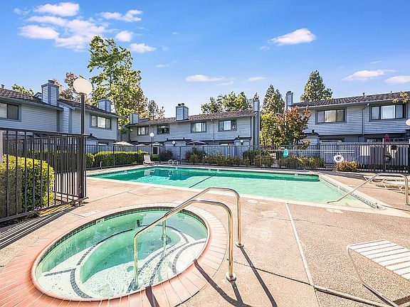 5th image of 6100 Joaquin Murieta Ave APT E