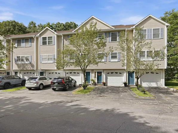 1029 S. Mammoth Road #32, Manchester, NH 03109