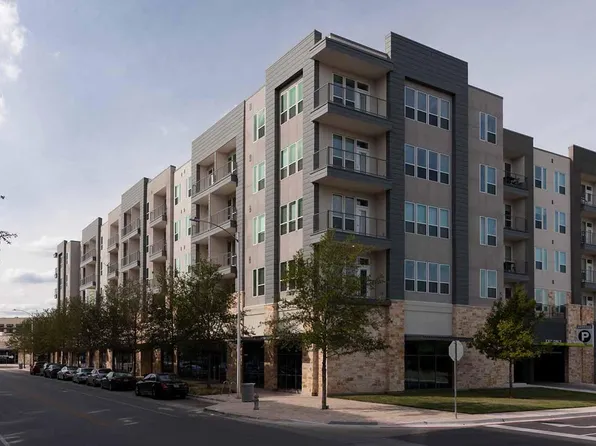 1330 Shore District Dr, Austin, TX 78741