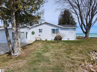 1010 5th St, Tawas City, MI 48763